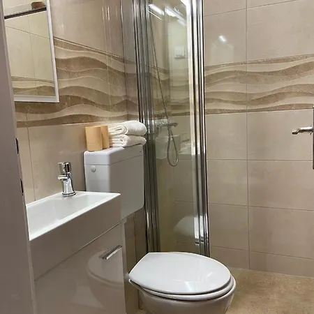 בית הארחה Klecak