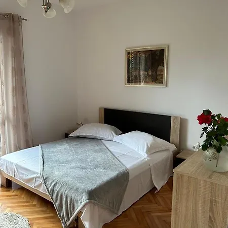 Gostinjska kuća Klecak *